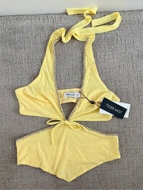 Tiger Mist Lizzie Top in Lemon